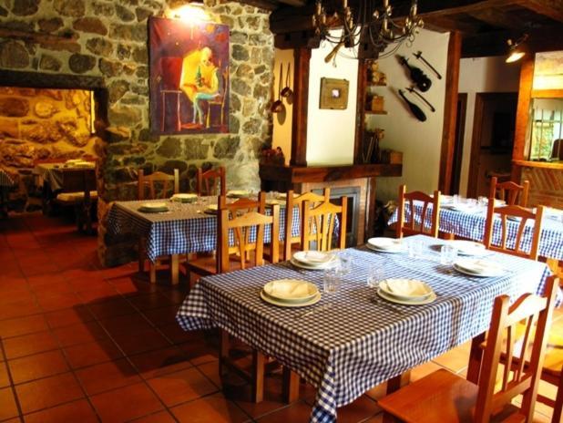Albergue Turistico Valdebaro Camaleño Екстериор снимка